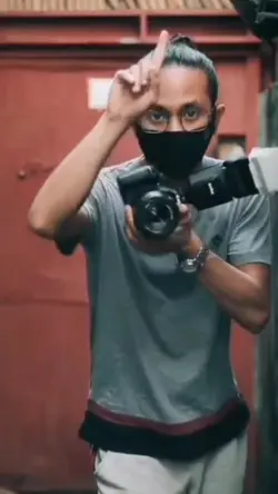 PHOTOGRAPHER