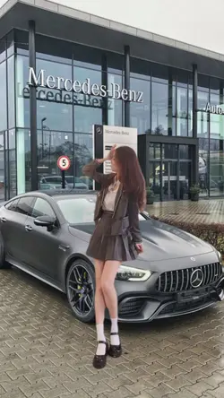 Ngườiđẹpbênsiêuxe❤️