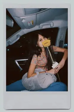polaroid