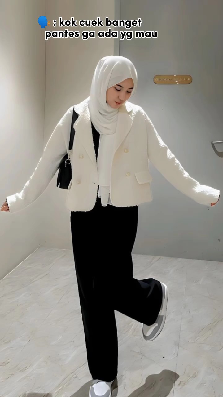 Teks bisa diganti 