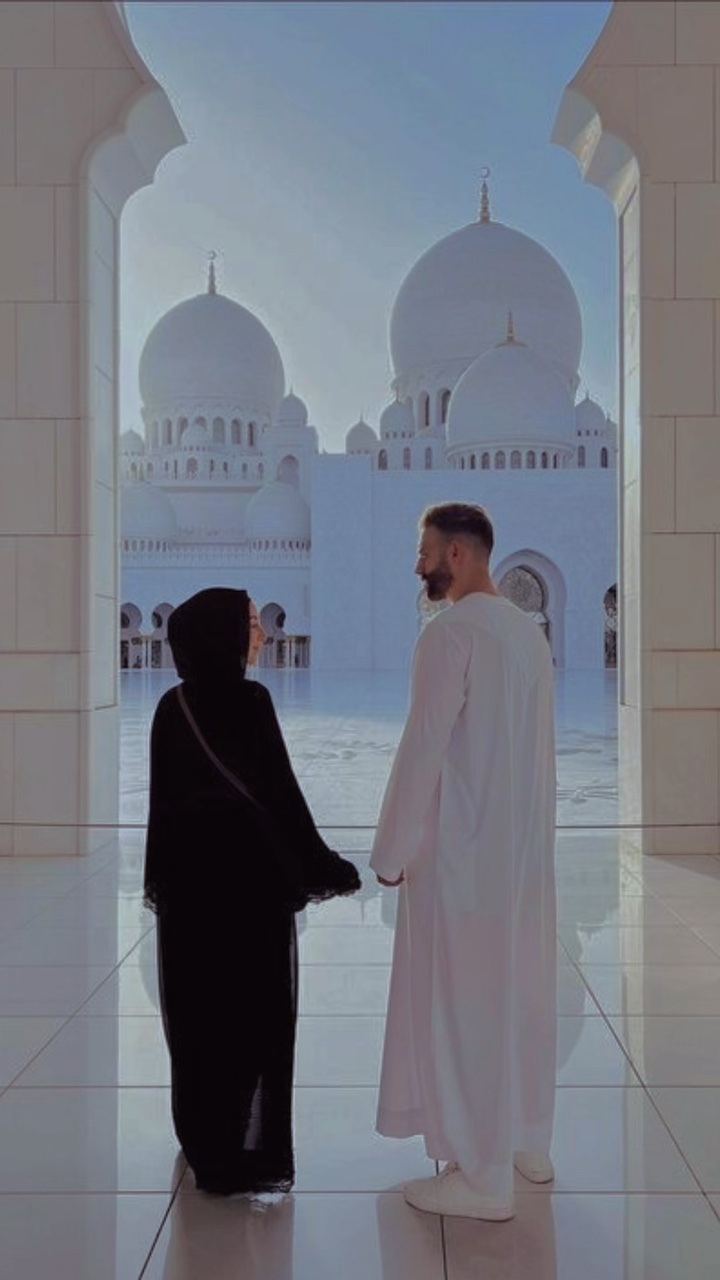 Muslim couple halal
