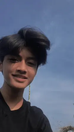 1 video + 2 foto 