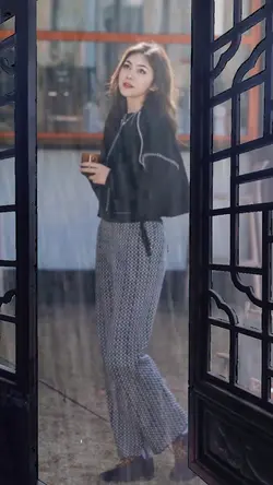 Ghép Cảnh Mưa