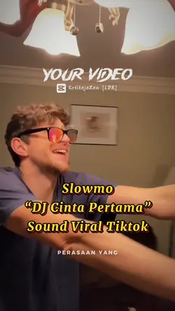 Slowmo cinta pertama