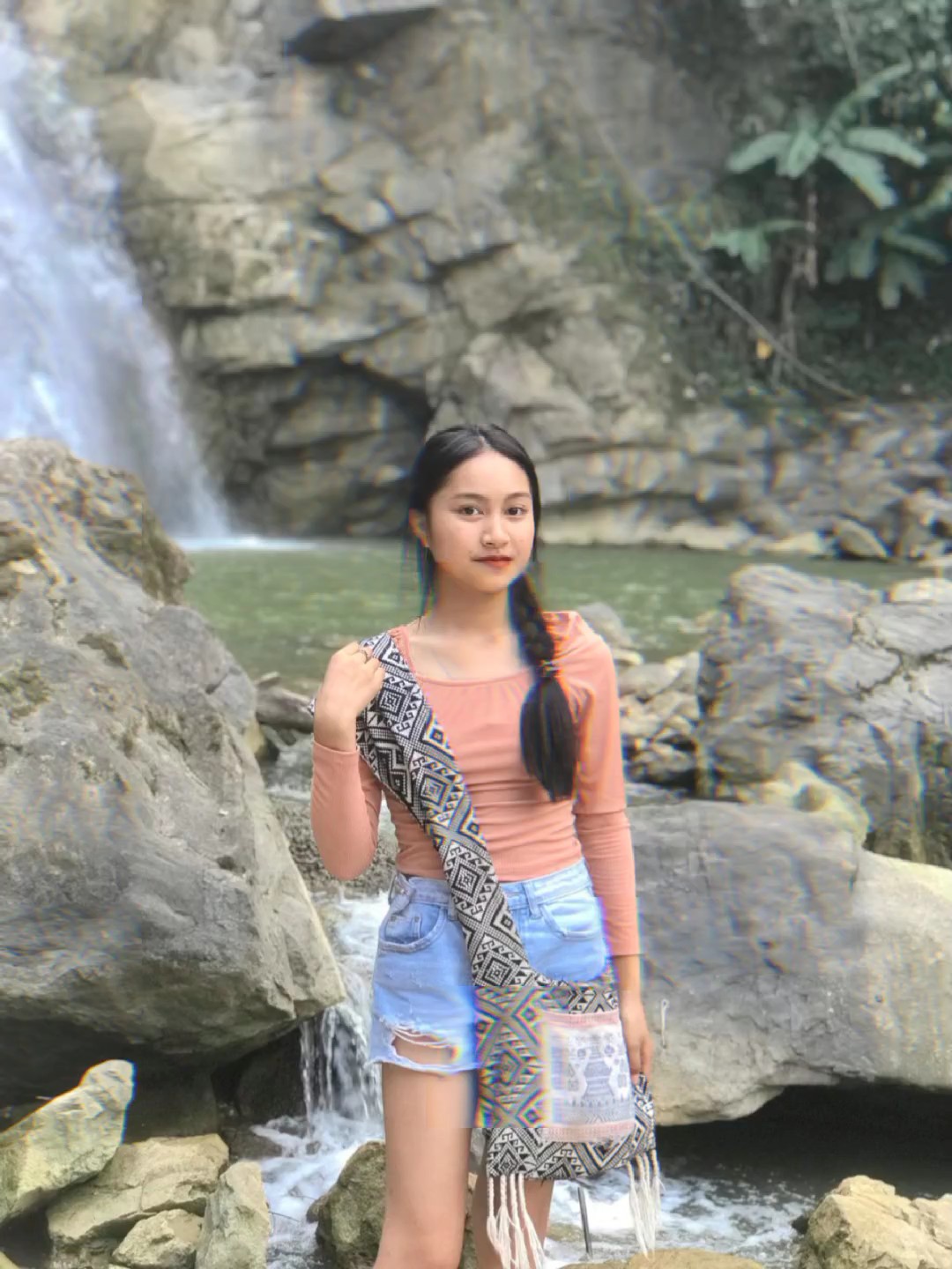 ບໍ່ໄດ້ຍາດຂອງໃຜ..