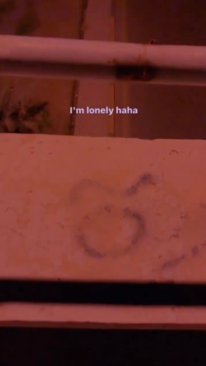 LoneLy 