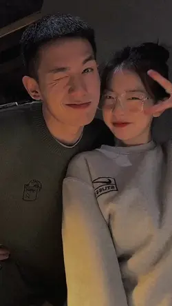 Mẫu 1 video + 8 ảnh 