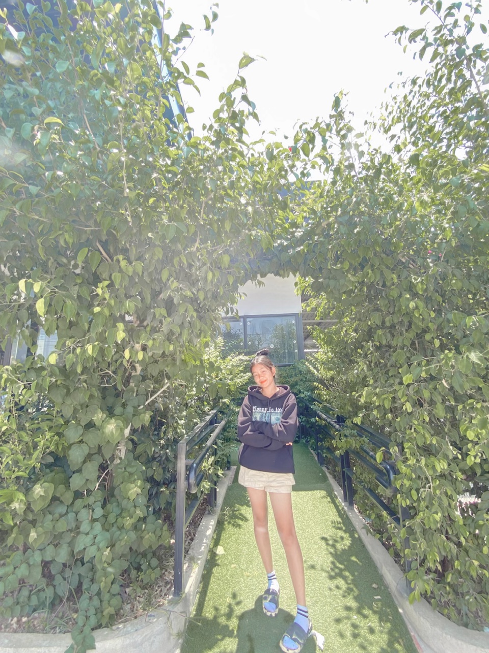 ខ្លួនត្រូវទីពឹងខ្លួន