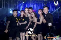 Mẫu Sóng  Nhạc