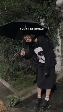 Rumah ke rumah lirik