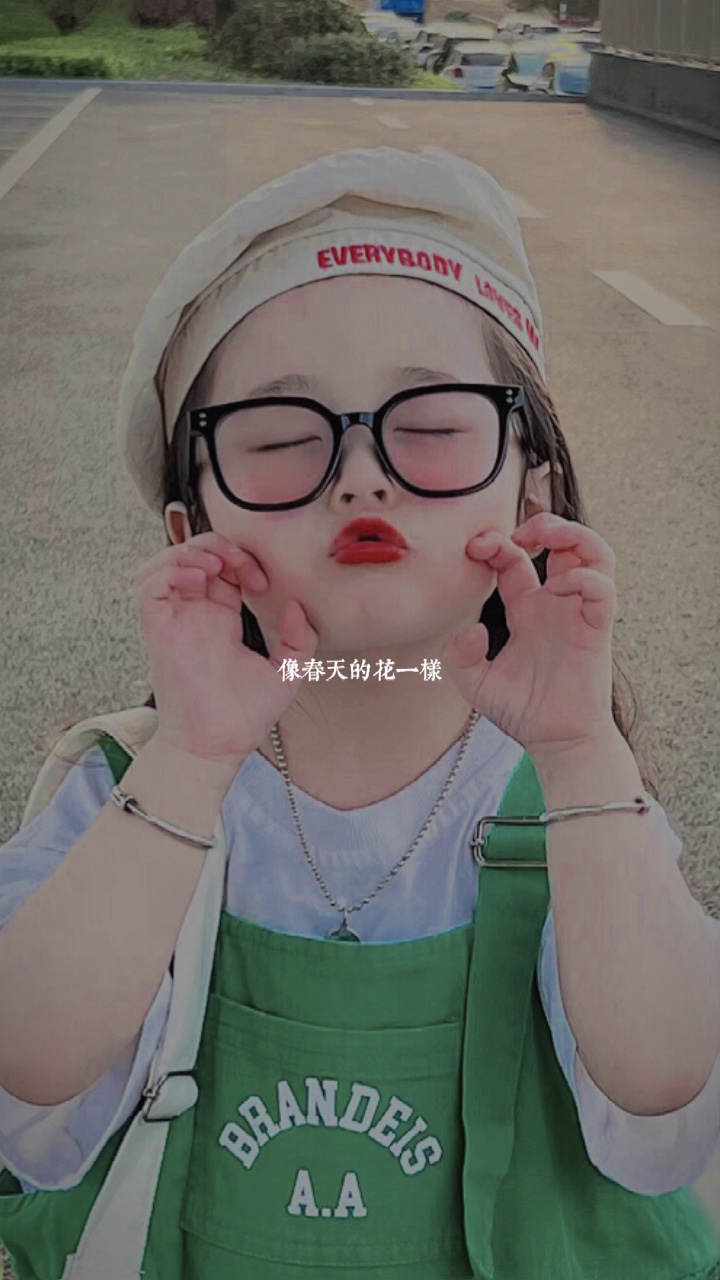 2 ảnh bé lucu 