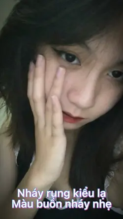 Nháy rung lạ 