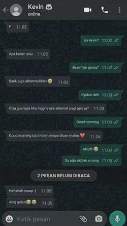trend chat pertama