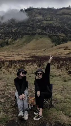 SETIAKU ULA KMSANGSI