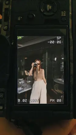 Mẫu máy ảnh + màu