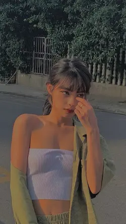 1 ảnh + màu