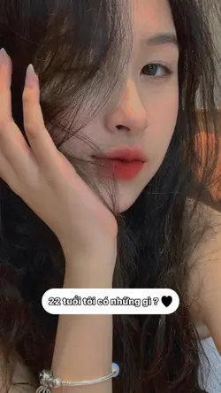 Khoe bạn bè, ny… nào