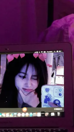 frame laptop estetik