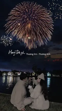 Ngắm pháo hoa cùng 