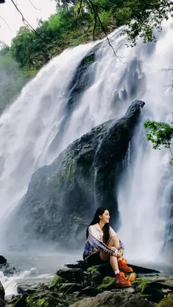 foto di air terjun