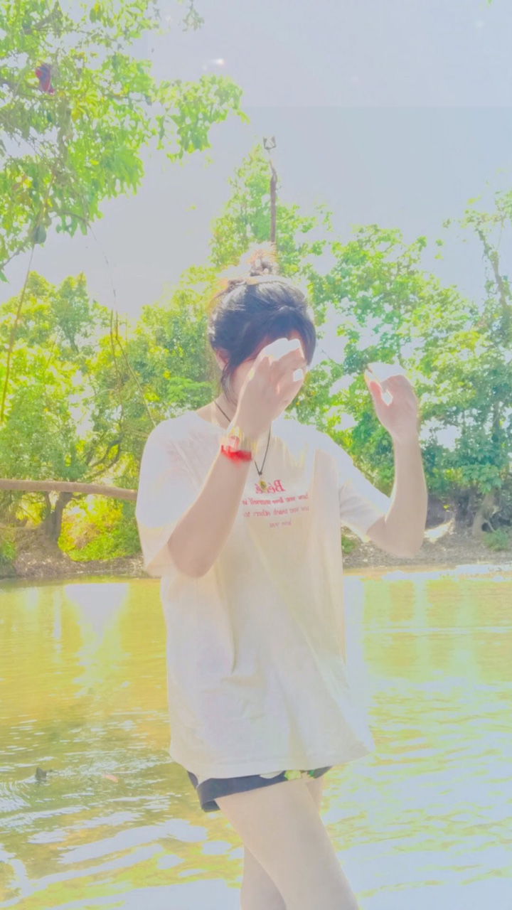 ​​ၵေႃႉမႂ်ႇသူ​​တေမႃးတႅၼ်းတၢင