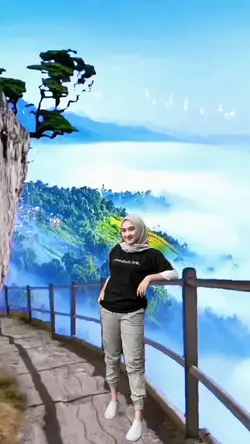 Di Tebing Yang Indah