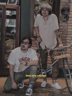 Dulu kita sahabat