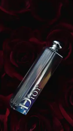 Mẫu khoe sản phẩm