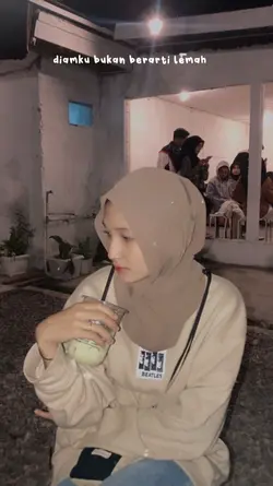 Diam bkn brrti lemah