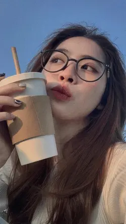 Chill + màu sáng da