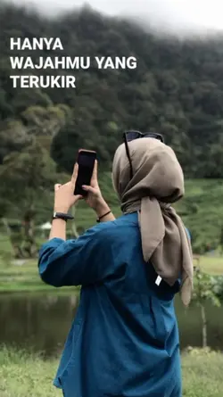 1foto lirik aestetic