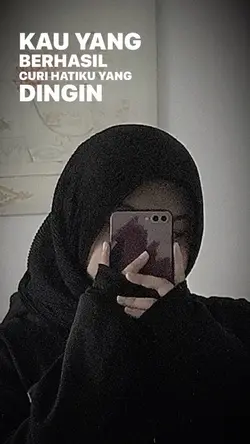 terpikat senyummu