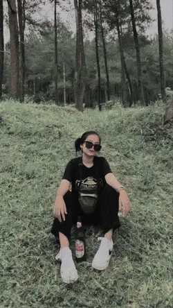 Besok dibelin IPhone