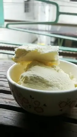 ICE CREAM