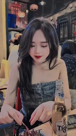 1ảnh + nhạc cuốn