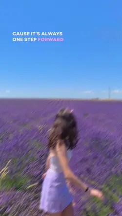 👣