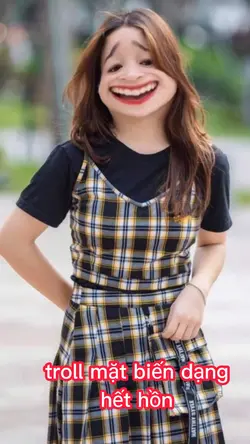 troll mặt biến dạng