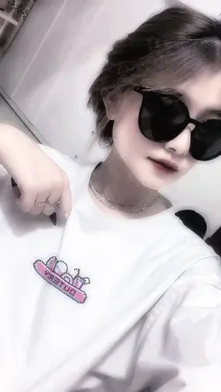 DỪNG HÌNH + MÀU XINH