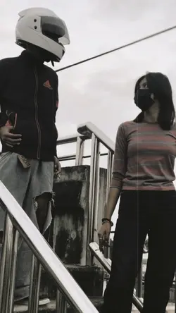 อาจดูกวนตาไปหน่อย