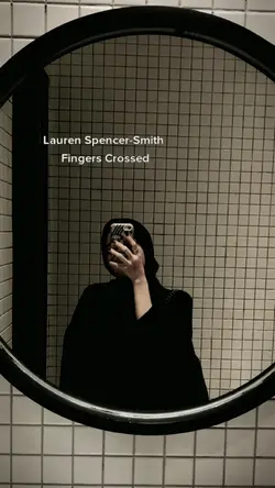 Fingerscrossed