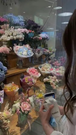 8 ảnh không màu