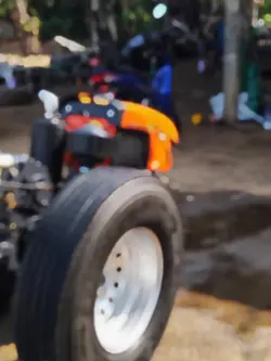 แม่แบบรถไถ 