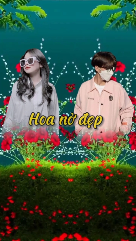 Ghép hoa nở 2 photo