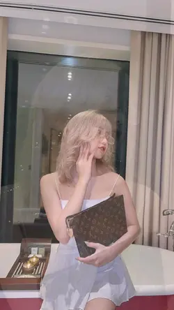 2 ảnh giật + màu đẹp