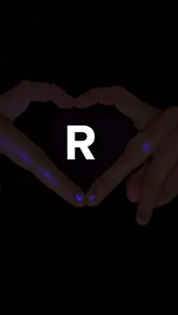inisial R