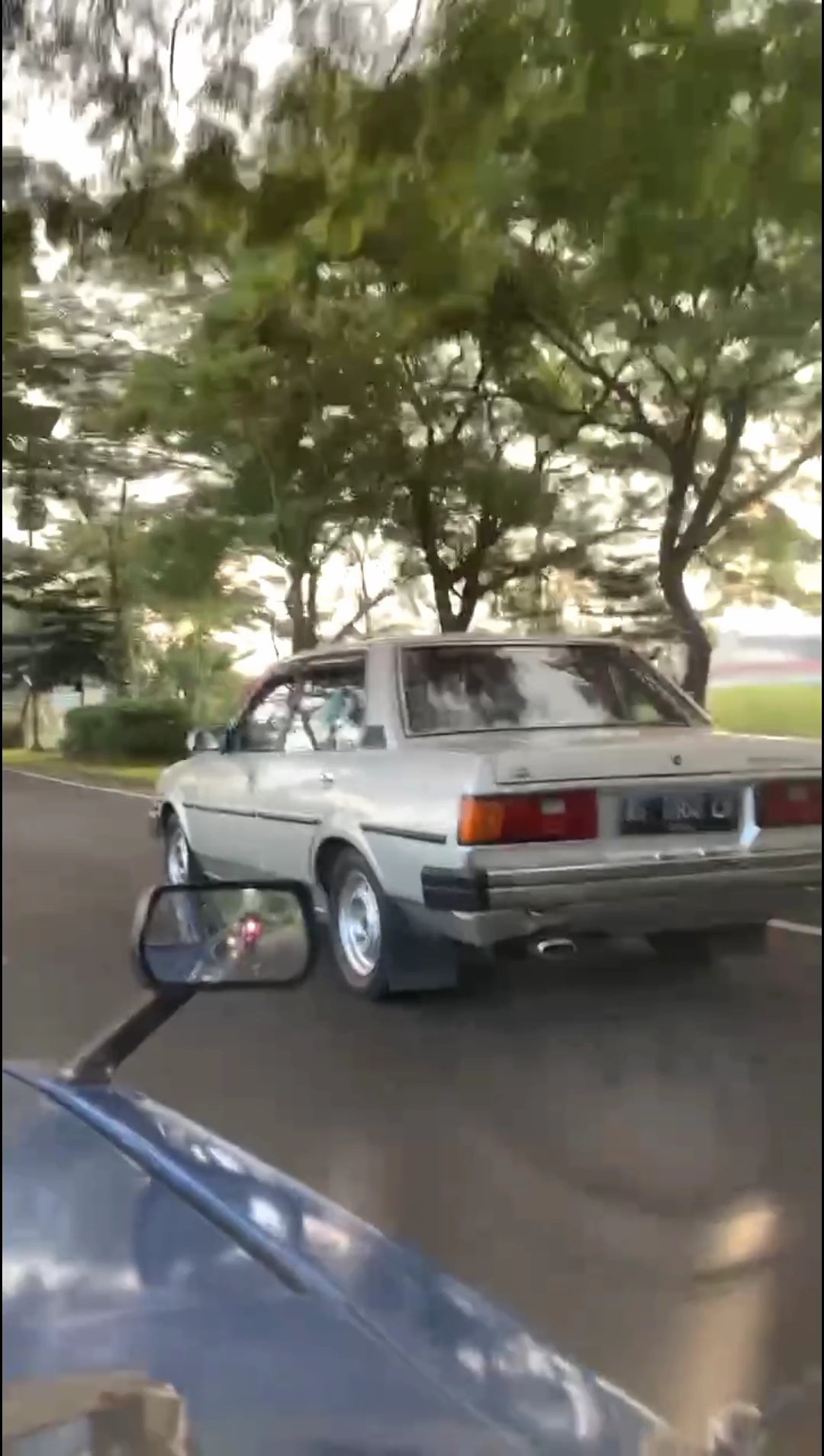 BESESSEN VON AUTOS?
