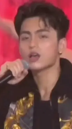 Mẫu hài bựa