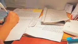 Cố gắng học tập