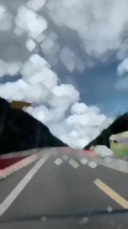 efek saturasi tinggi