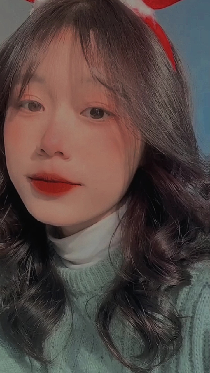 2 Video ~ 4 ảnh 